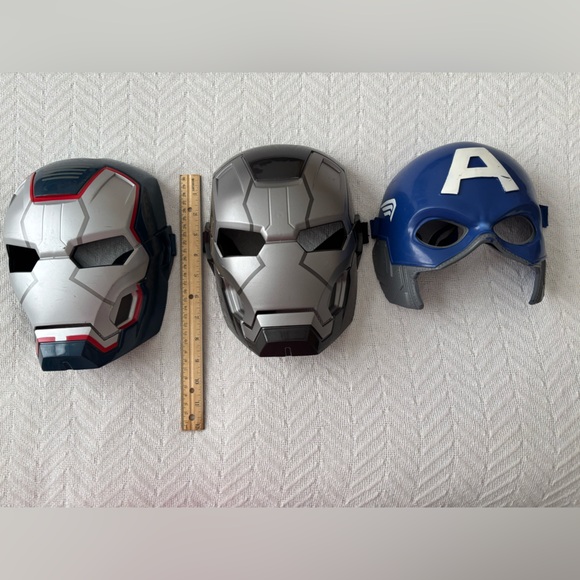 Set of Marvel Avenger Superhero Masks - Picture 9 of 10